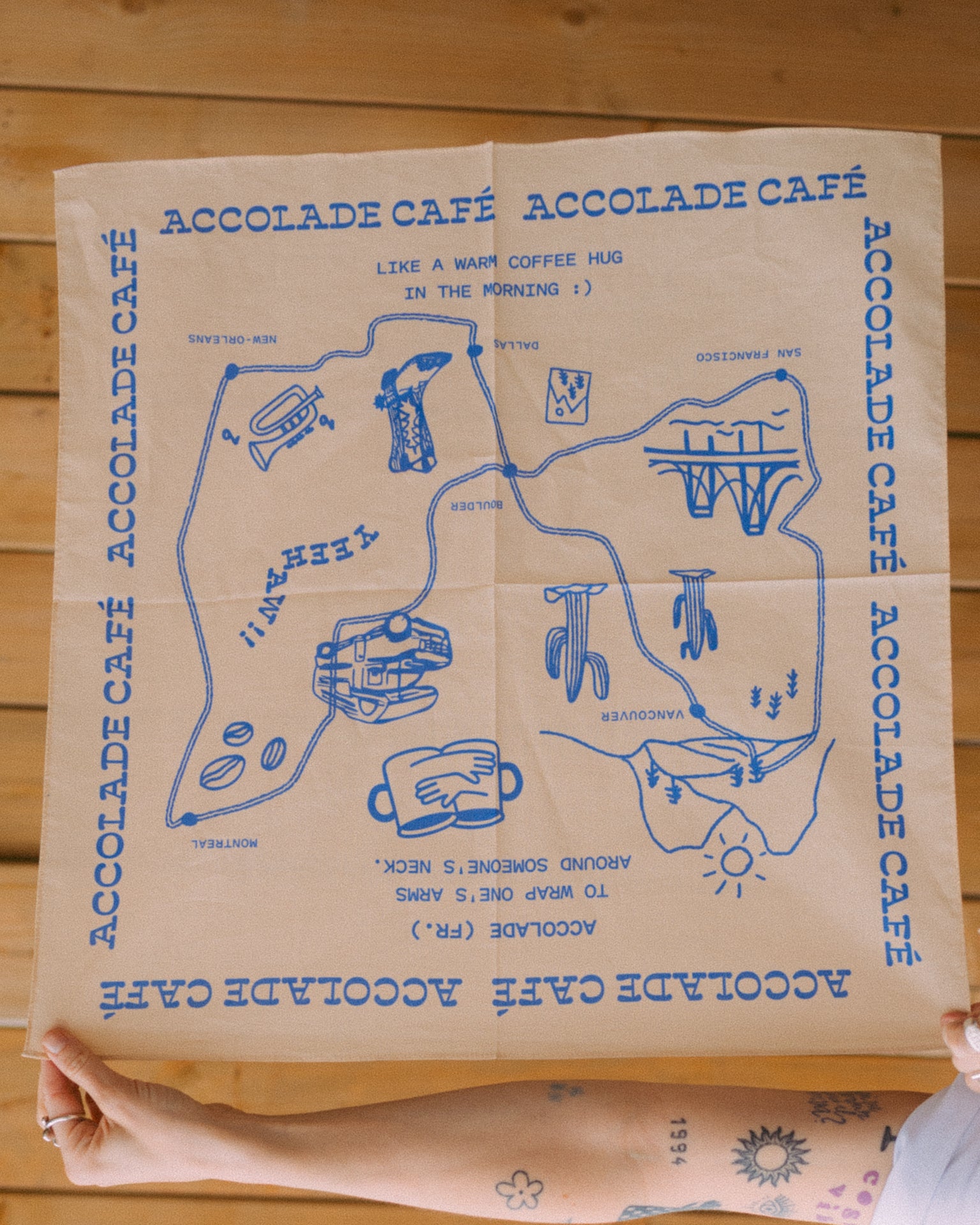 Bandana Accolade café